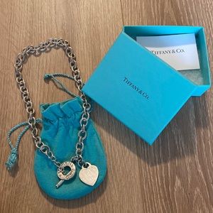 Tiffany & Co sterling silver toggle chain necklace
